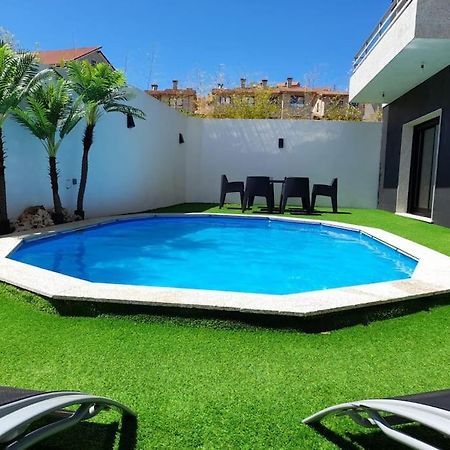 Agradable Casa Con Piscina Villa Moaña Екстериор снимка