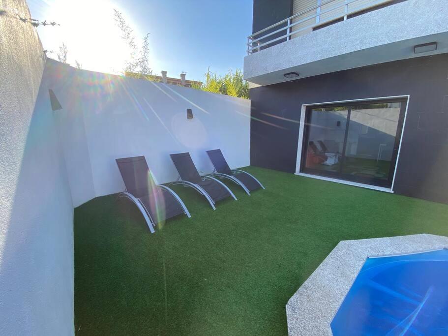 Agradable Casa Con Piscina Villa Moaña Екстериор снимка